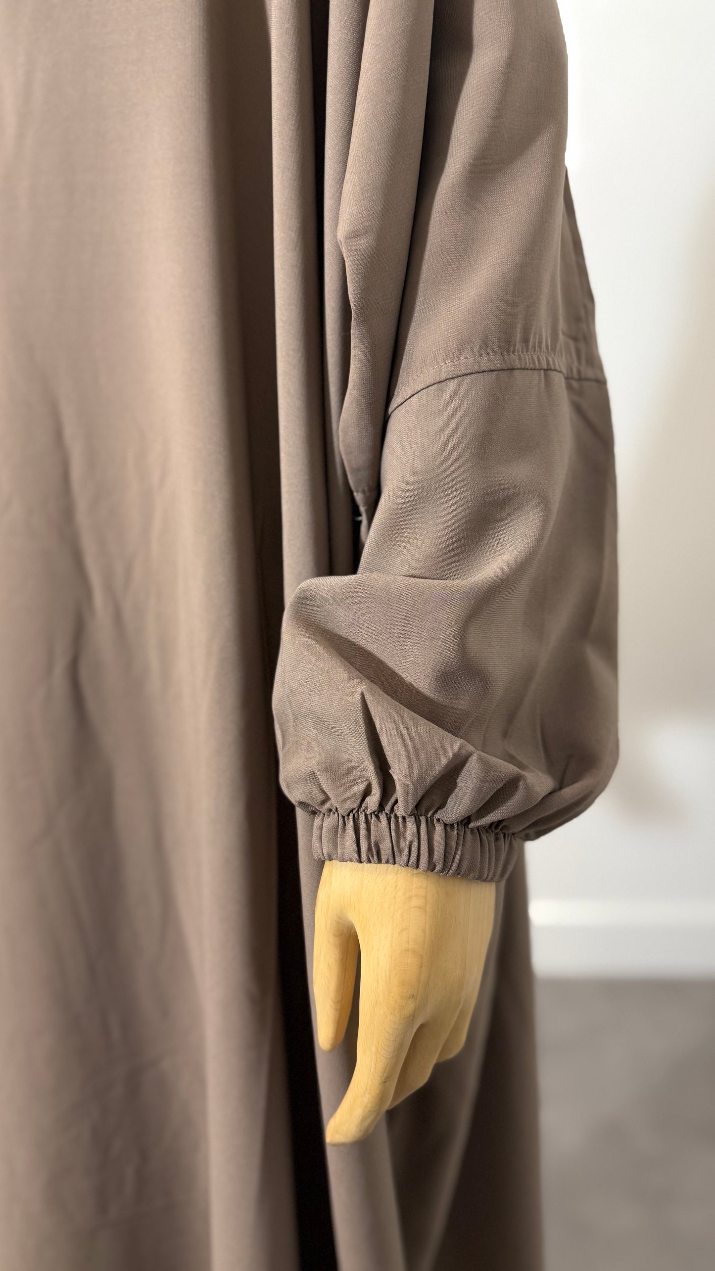 Abaya Whoolpeach