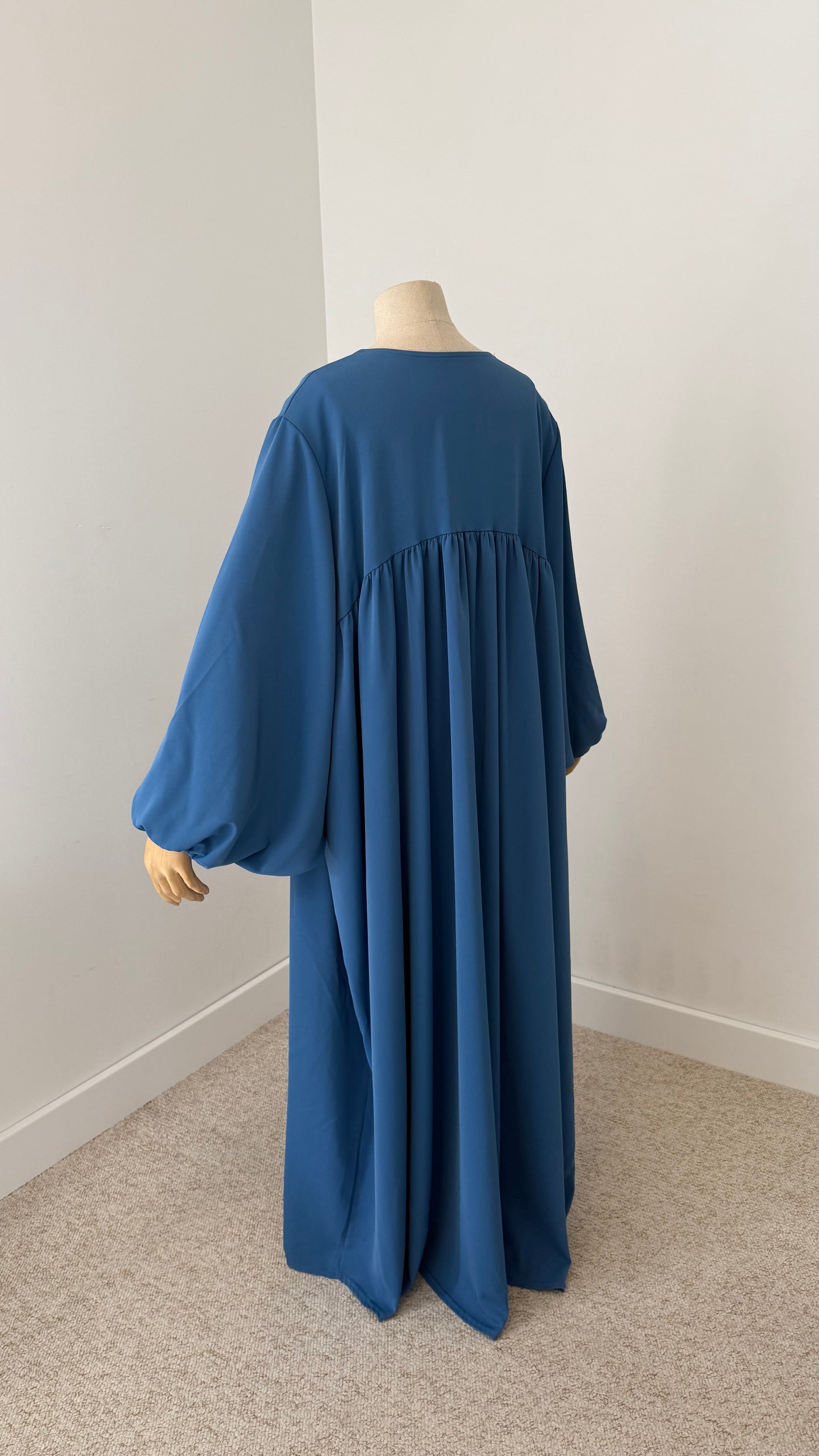 Abaya Manches Ballon Soie De Medine - Assya