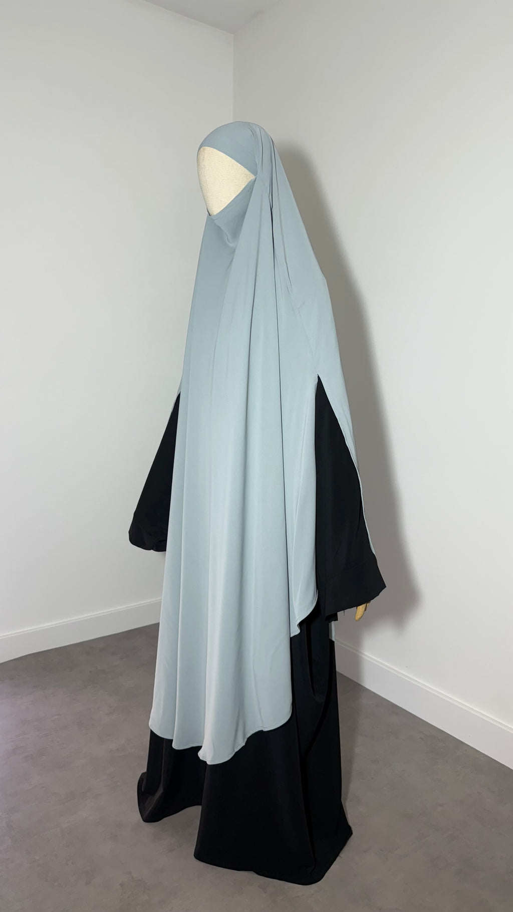 Maxi khimar con spacco in Seta di Medina
