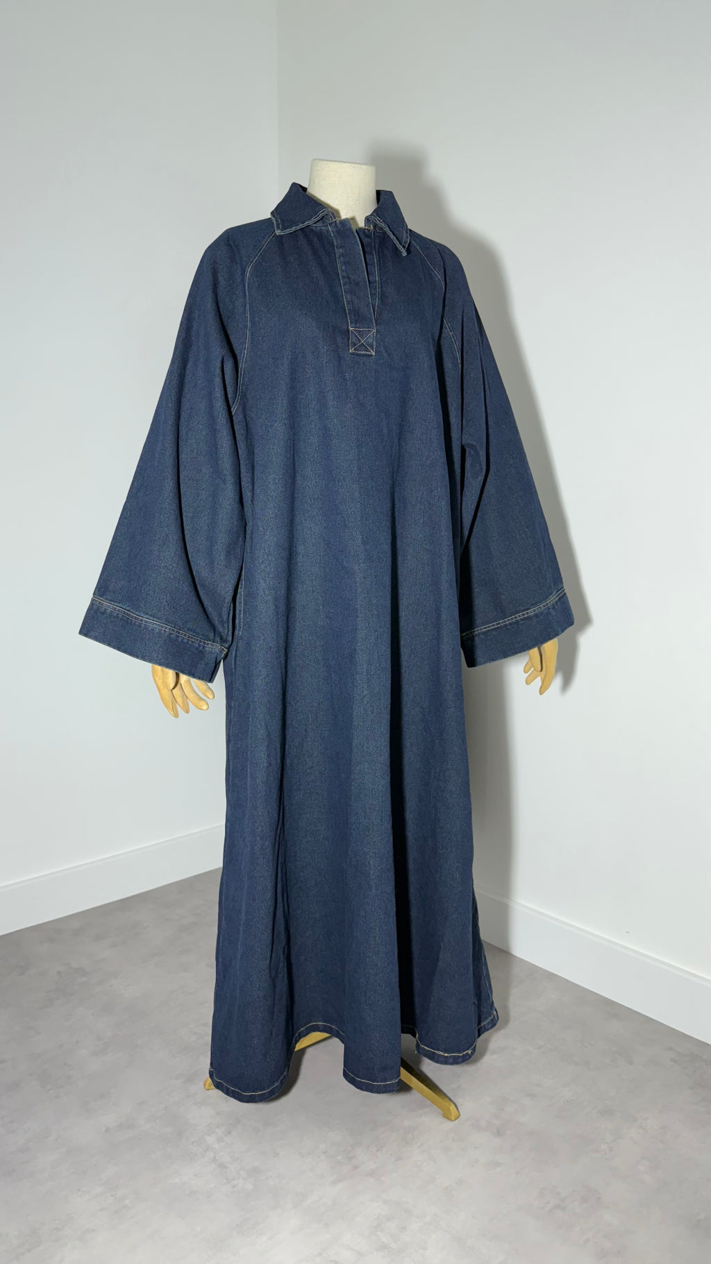 Abaya aus Denim