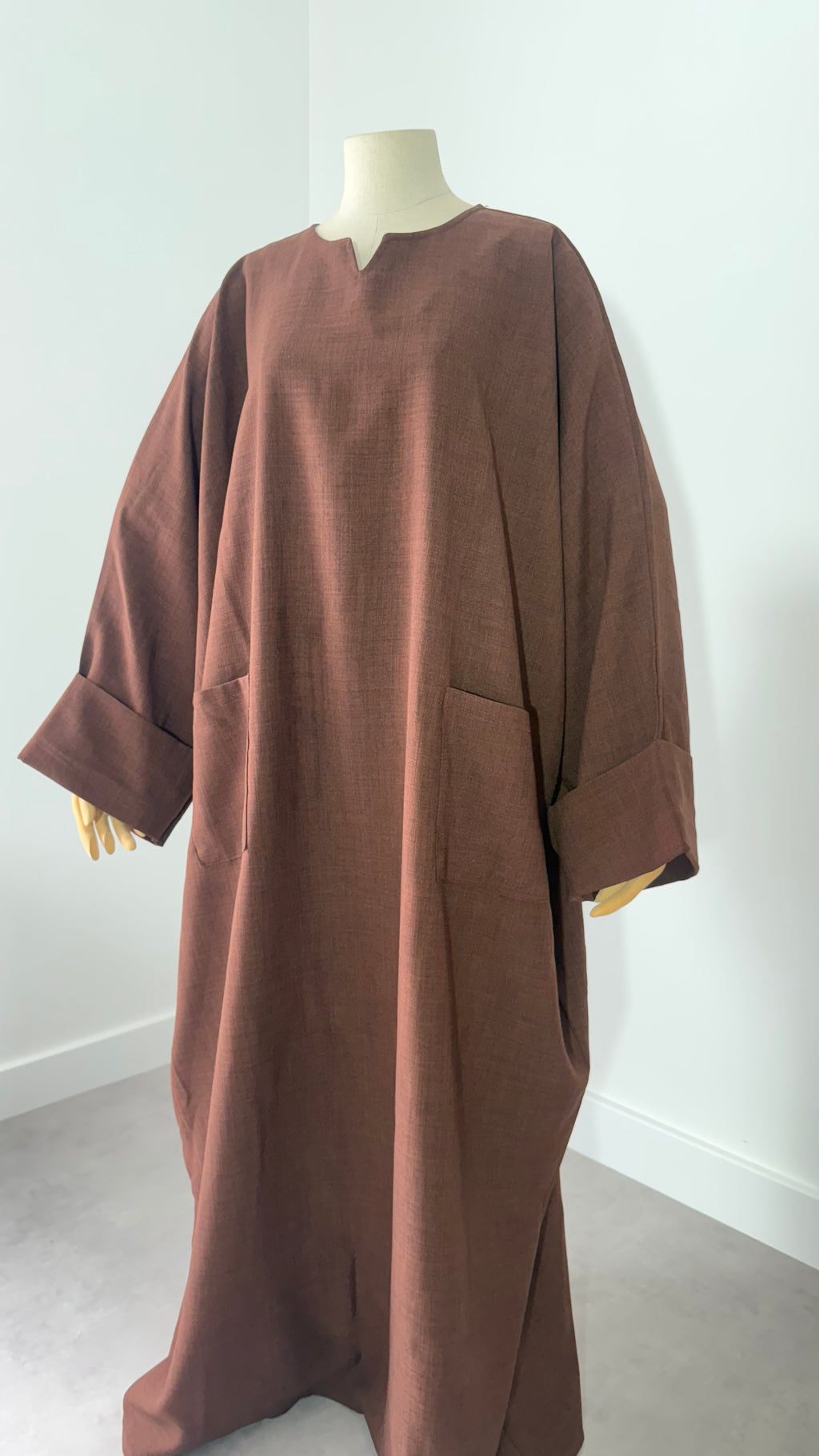 Linen Effect Abaya
